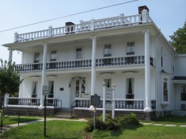 Oxford New York Public Library, Theodore Burr house